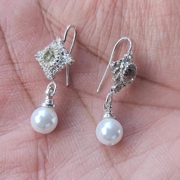 Women Earrings Silver Tone Small Faux Pearl Drop Down Fashion Jewelry New - Picture 10 of 12